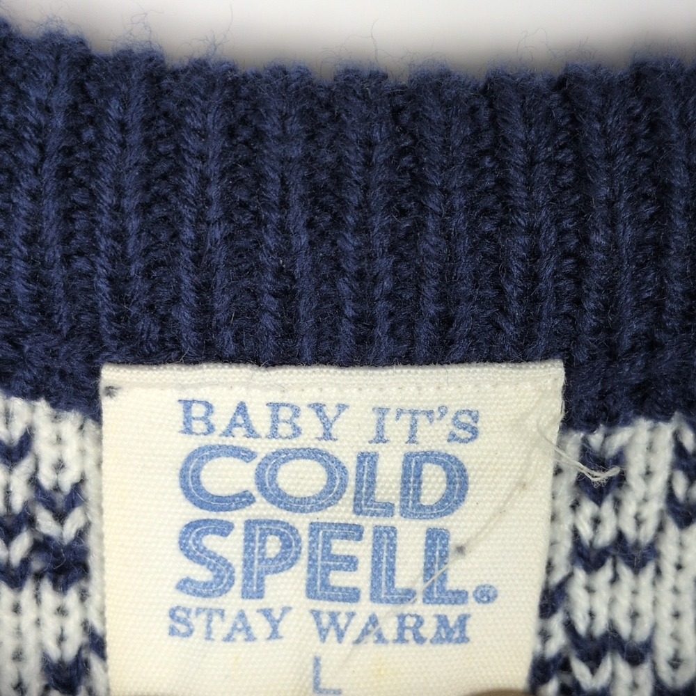 Baby It's Cold Spell Womens Large Snowflake Long Sleeve Warm Crew Neck Sweater - Picture 2 of 10